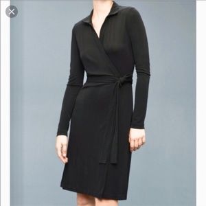 NWT Aritzia Babaton Bringham Wrap Front Dress